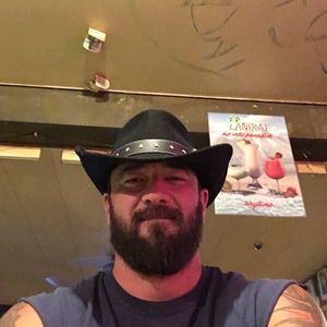 Meet your Posher, Shawn